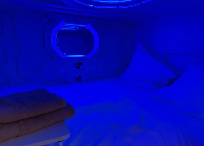 Reiminski Abenteuer Space Kapseln, Tennis Squash Soccer, Sport & Wellness Берген