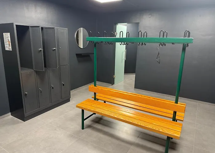 Reiminski Abenteuer Space Kapseln, Tennis Squash Soccer, Sport & Wellness *