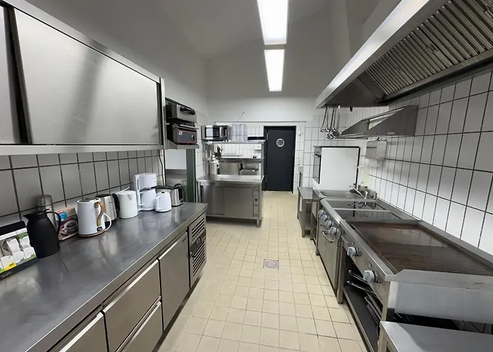 Деревянный коттедж Reiminski Abenteuer Space Kapseln, Tennis Squash Soccer, Sport & Wellness